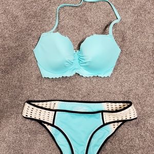 Victoria's Secret bikini, 32DD, medium, light aqua